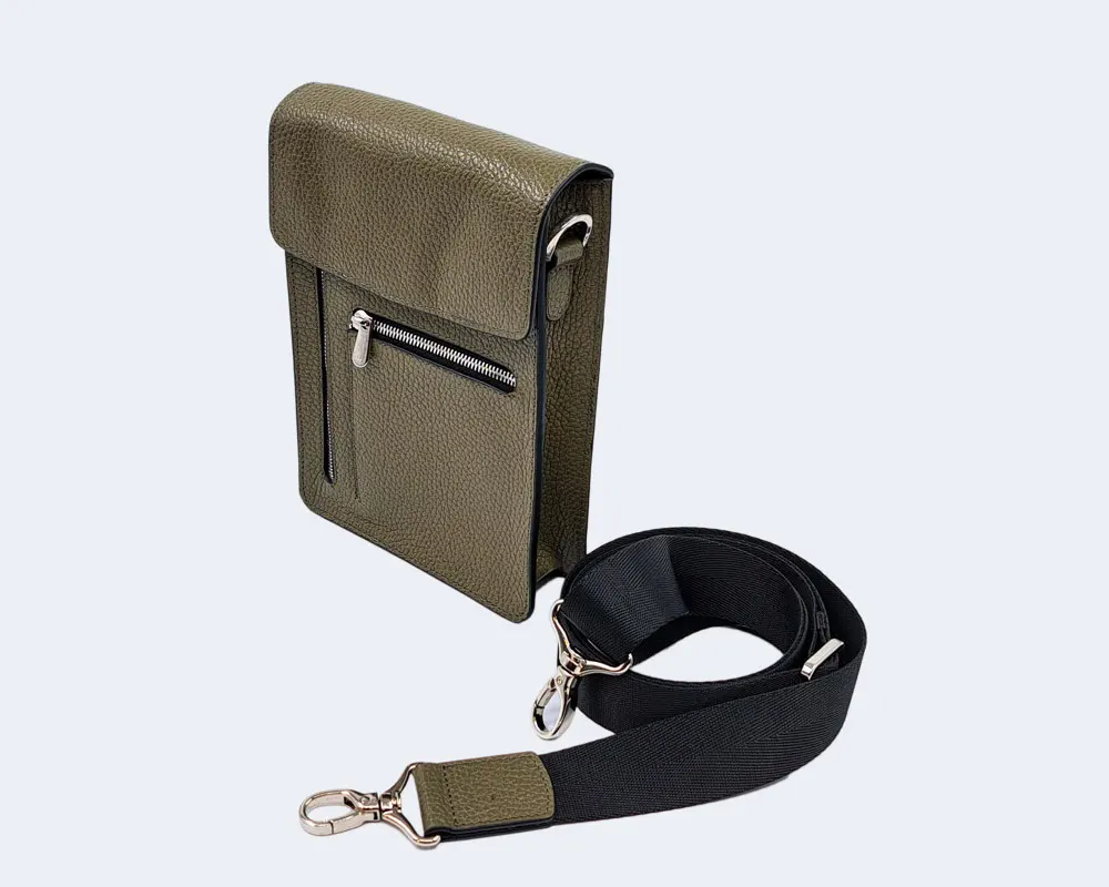 کیف کراس بادی مردانه چرمی کد CB212