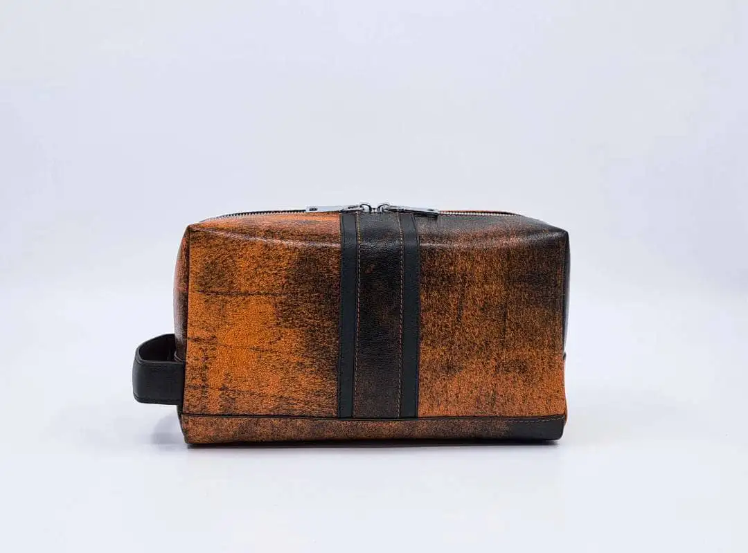 کیف دستی آرایشی مردانه چرمی کد DK15
